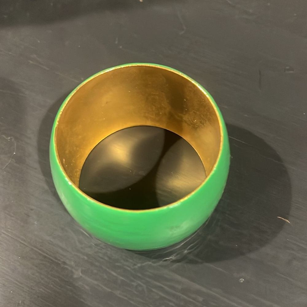 Oversized wide bangle - Picture 3 of 4
